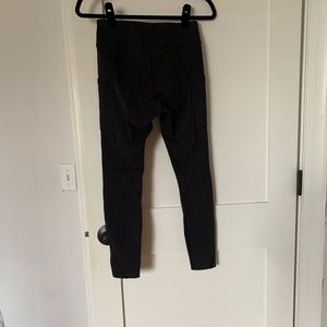 Pact pocket leggings